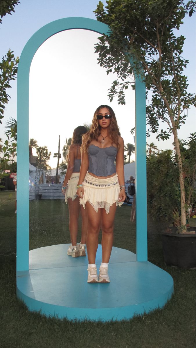 Blue Festival Outfit, Festival Outfit Aesthetic, Outfit Ideas Boho, Coachella Outfit Ideas, Coachella Fits, Coachella 2023, Festival Ideas, Blue Corset, Boho Blue