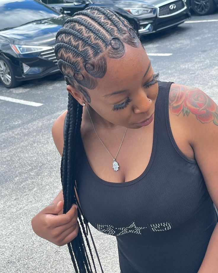 Zig Zag Part Feed In Braids, Zig Zag Straight Backs, Straight Backs With Design, Straight Back Cornrows With Curly Ends, Stitch Braid Styles For Black Women, Up In One Cornrow Braids, 12 Stitch Braids With Design, Row Back Braids, Straight Back Stitch Braids With Design