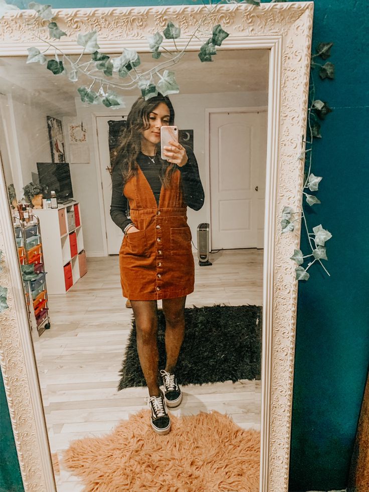 Corduroy Overall Dress Outfit, Corduroy Shorts Outfit Fall, Corduroy Jumper Dress Outfit, Courderoy Dress Outfits, Curdoroy Dress Outfits, Corduroy Overall Dress Outfit Fall, Vans With Dress, Vans And Dress Outfit, Dress With Vans Outfits