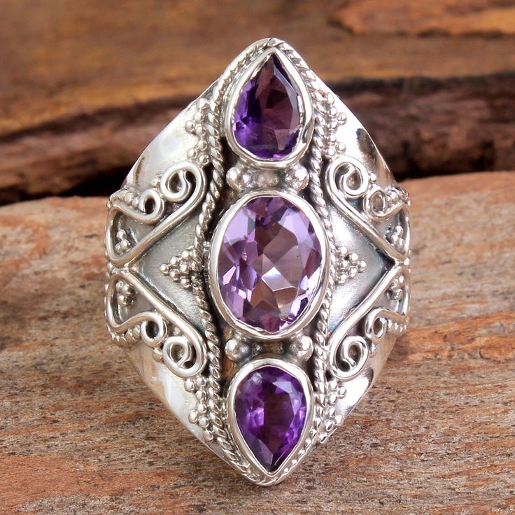 925 Silver Ring, Amethyst Ring, Boho Design Ring, Handmade Jewelry, Gemstone Ring, Natural Stone, Gift For Women METAL - 925 STERLING SILVER GEMSTONE - Amethyst  RING SIZE - 7 US  RING WEIGHT - 6.8 Grams  STONE SIZE - 9 x 7 MM COLOR - Purple Ladies Silver Rings, Unique Silver Rings, Deco Fashion, 3 Stone Ring, Sterling Silver Jewelry Handmade, Boho Design, Jewelry Fashion Trends, Silver Jewelry Handmade, Stamped Jewelry