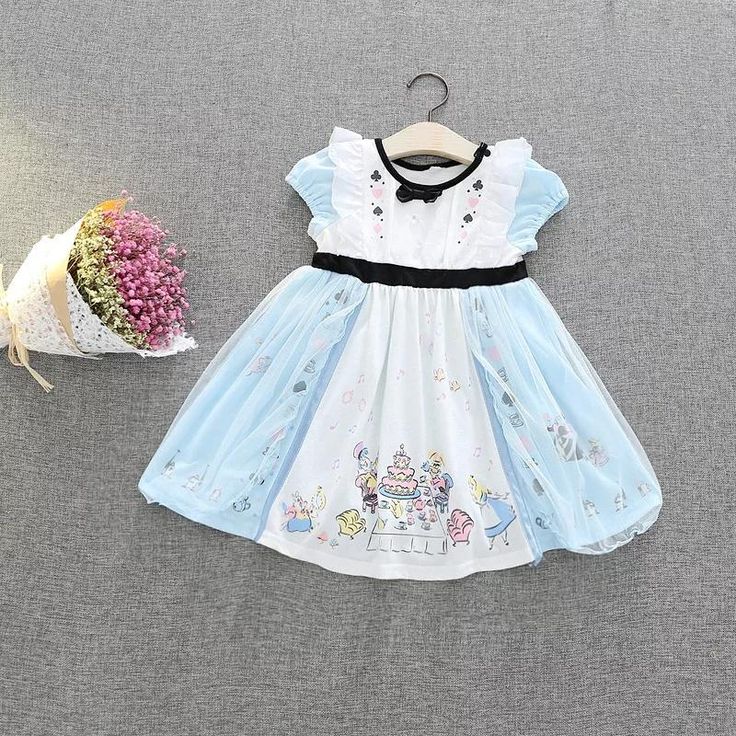 Childrens Halloween Costumes, Alice In Wonderland Dress, Wonderland Dress, Snow White Dresses, Baby Costumes Girl, Whimsical Dress, Girls White Dress, Masquerade Costumes, Princess Dresses