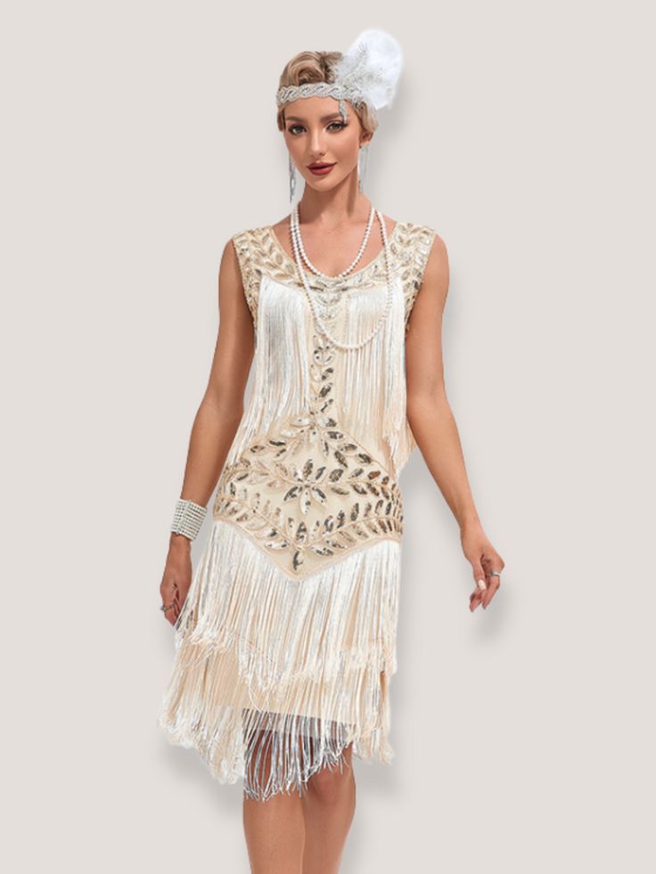 Dive into mermaid dreams with Retro Stage's 1920s V-Neck Sequined Mesh Mermaid Dress. Radiate elegance and charm in this mesmerizing piece. Gatsby Fashion, 20s Outfit, Gatsby Party Outfit, Gatsby Outfit, African Boutique, Look Gatsby, 20s Fashion Dresses, Gatsby Party Dress, Style Année 20