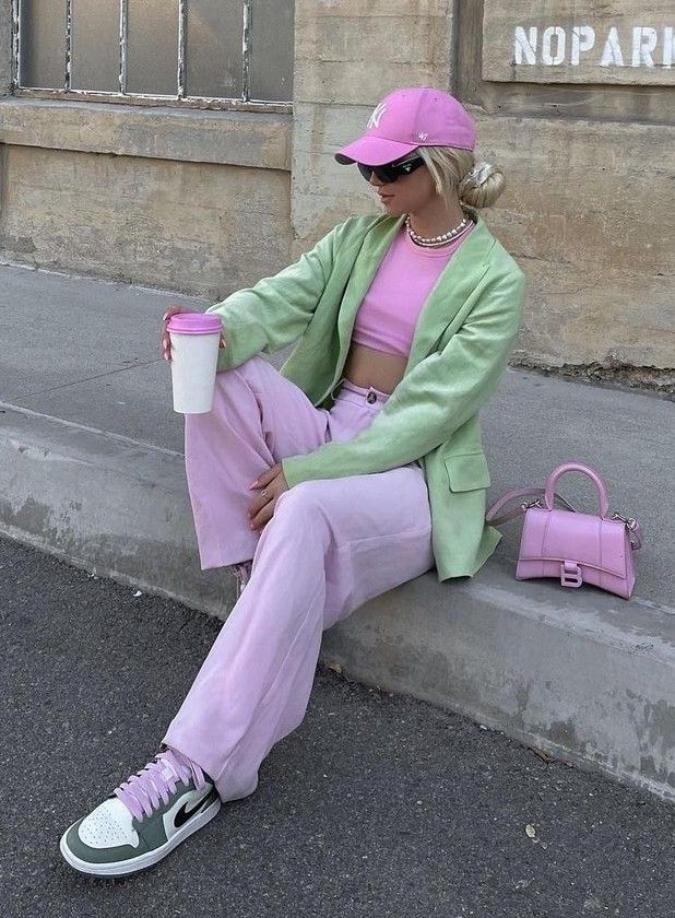 Pastel Outfit Ideas, Casual Outfits Ideas, Color Combos Outfit, Pastel Outfit, Outfits Petite, Classy Casual Outfits, Classy Casual, Pink Outfits, Winter Clothes