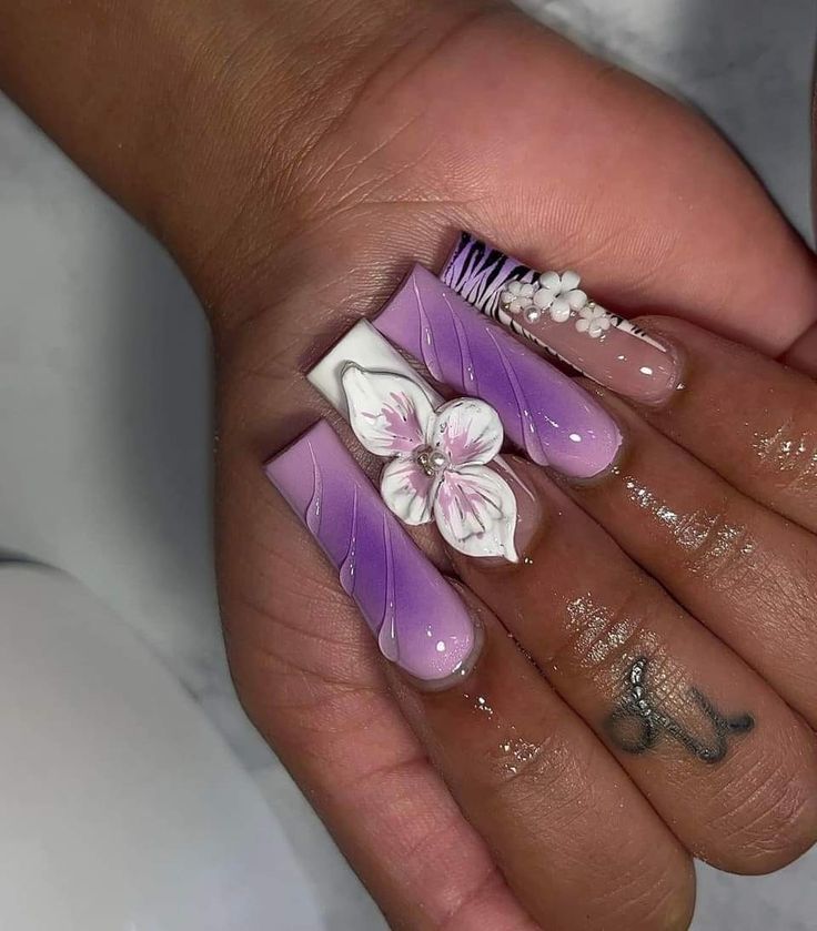 Purple Summer Nails, Gel Nails Shape, Black Acrylic Nail Designs, Orchid Nails, Airbrush Nails, Drip Nails, Nails Design With Rhinestones, Colored Acrylic Nails, Girly Acrylic Nails