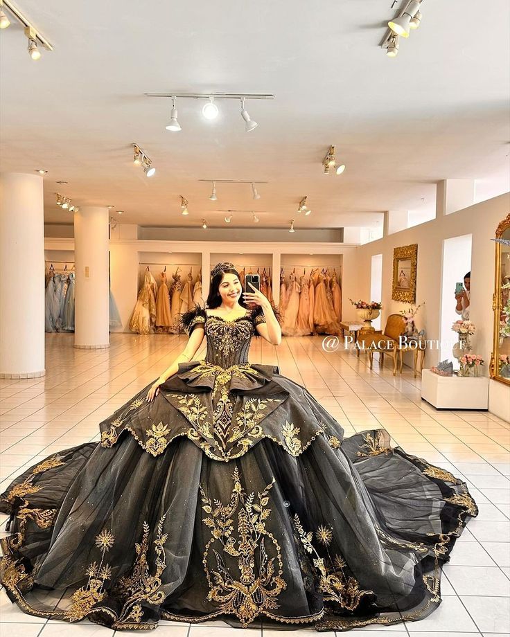 Black And Gold Xv Dress, Black Gold Quinceanera Dresses, Black Charro Quince Dress, Black And Gold Ballgown, Rancho Quince, Quinceanera Black And Gold, Black Quinceanera Dresses Mexican, Black And Gold Quinceanera Dresses, Masquerade Quinceanera Ideas