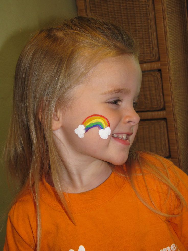 Kids Face Painting Easy, Dog Face Paints, Easy Face Painting Designs, Easy Face Painting, Rainbow Face Paint, Festival Face Paint, Bodysuit Tattoos, Christmas Face Painting, Simple Paintings