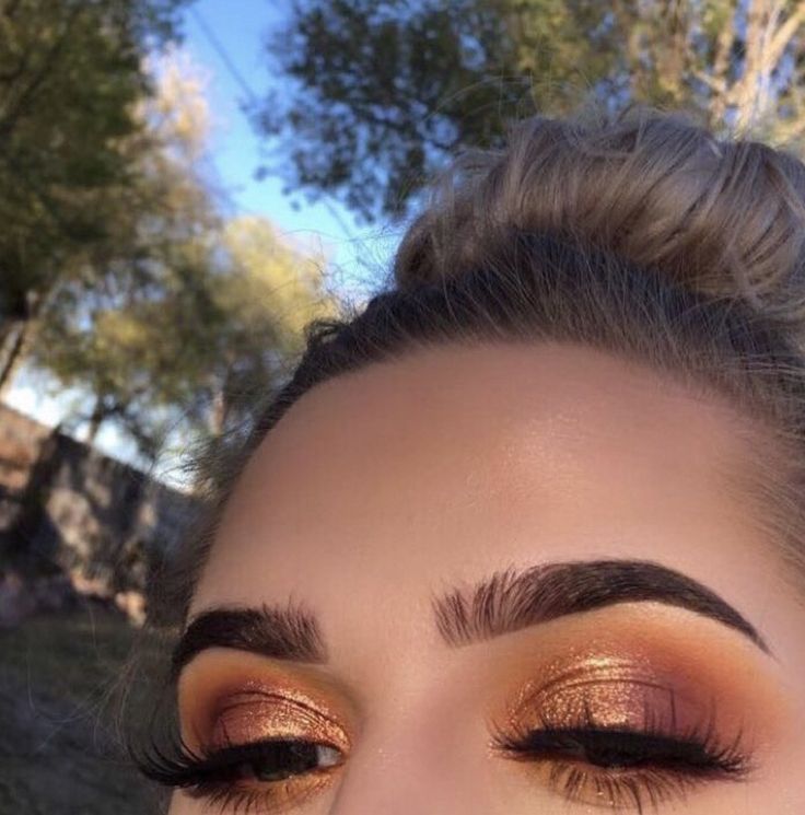 Pinterest | ashleynxoxo✨ Trucco Smokey Eye, Copper Eyeshadow, Bronze Eye Makeup, Smokey Eye Makeup Look, Orange Eyeshadow, Makeup Smokey, Gold Eye Makeup, Eye Makeup Looks, Best Eyeshadow