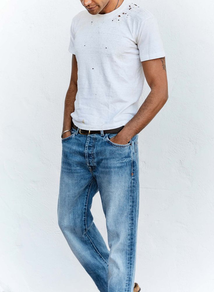 Denim Blue Cotton Jeans For Everyday, Classic Light Wash Cotton Bottoms, Everyday Denim Blue Cotton Jeans, Classic Relaxed Fit Cotton Jeans, Cotton Jeans In Medium Wash, Retro Relaxed Fit Cotton Jeans, Selvedge Jeans For Everyday Spring Wear, Dark Wash Cotton Jeans For Casual Gatherings, Classic Faded Jeans For Everyday Wear