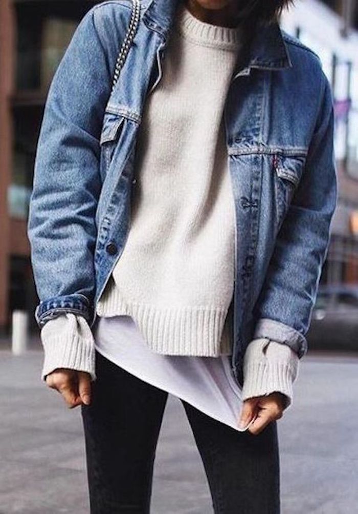 Cold Weather Outfits For School, Boyfriend Jean, Outfit Jeans, Yoga Photography, Looks Street Style, Outfit Trends, Denim Trends, Cold Weather Outfits, Outfit Women