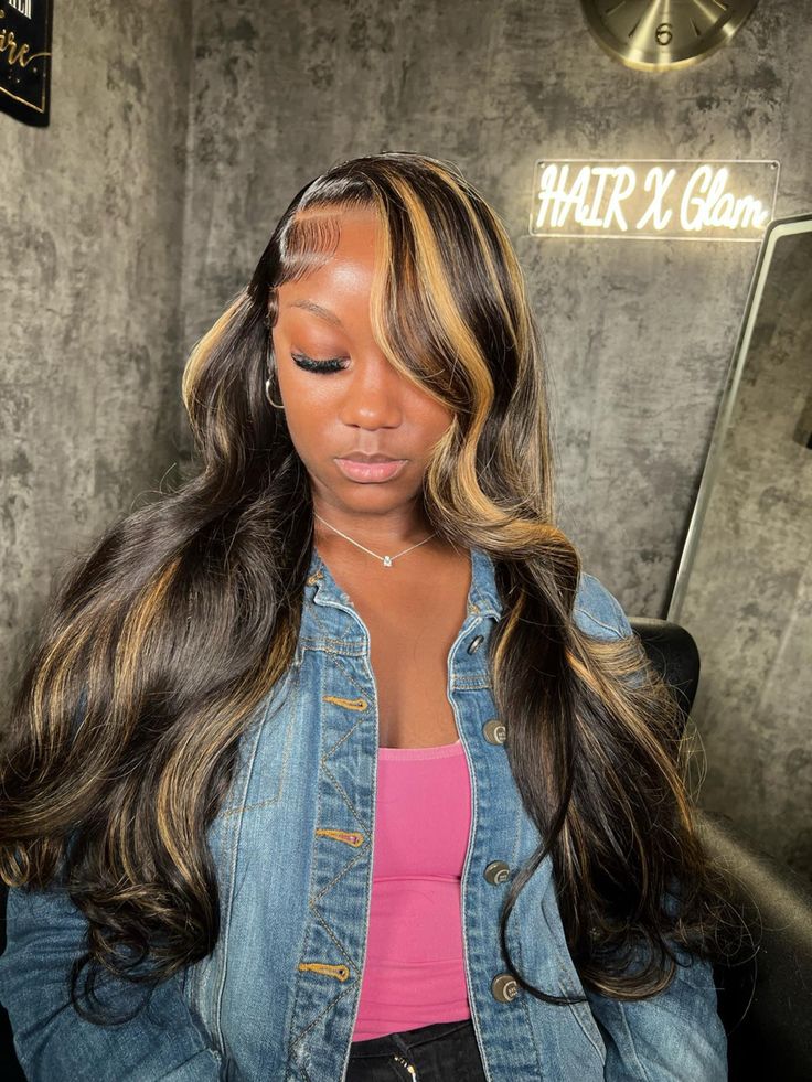 Black Body Wave Wig With Highlights, Black With Brown Highlights Wig, See In With Blonde Highlights, Highlight Wig Install, Side Part Blonde Highlights, Highlights Brown Hair Wig, Wig With Highlights Black Women, Straight Wig With Highlights, Highlight Wig For Black Women