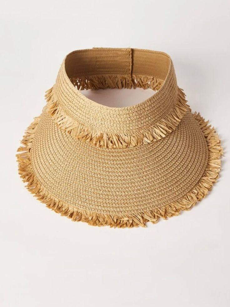 Casual style. To be used on the beach or sunny day. Breathable inside sweatband. Tight knit. Adjustable Velcro. Ideal to run, play golf, walk, fishing Roll-up foldable. Paper made. Color may be lighter or darker depending of the device it is displayed. Wide Brim Hat Summer, Summer Visor, Womens Beach Hat, Straw Visor, Summer Straw Hat, Baseball Caps Fashion, Summer Hats For Women, Straw Sun Hat, Visor Hat