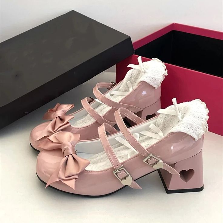 Shipping: Worldwide Express Shipping AvailableDelivery time: 7-15Days Fast ShippingReturns: Fast refund, 100% Money Back Guarantee.SPECIFICATIONSBrand Name: TangDuoYaOrigin: Mainland ChinaUpper Material: PUToe Shape: round toeWith Platforms: YesPlatform Height: 3-5cmHeel Height: Med (3cm-5cm)Heel Type: Square heelPump Type: MARY JANESStyle: sweetFashion Element: PlatformSeason: Spring/AutumnOutsole Material: RUBBERis_handmade: YesPattern Type: SolidInsole Material: PUOccasion: PartyModel Number: 32122566-39Gender: WOMENFit: Fits true to size, take your normal sizeLining Material: PUClosure Type: buckle strapItem Type: Pumps Mary Jane Shoes Heels, Low Heel Pumps, Cosplay Shoes, Ankle Strap Pumps, Beige Shoes, Strap Pumps, Mary Jane Heels, Platform High Heels, Pink Shoes