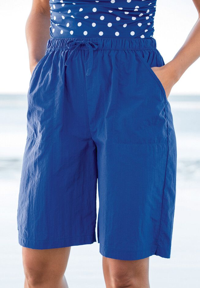 Longer-length shorts crafted in quick-drying fabric for all-day confidence at the beach, pool and beyond. Elastic waist with drawstring and side pockets. Plus Size Bathing Suits, Up Board, Board Shorts Women, Boutique Display, Shorts Plus Size, Tunic Tank Tops, Woman Within, Plus Size Clothing For Women, Swimsuits For All