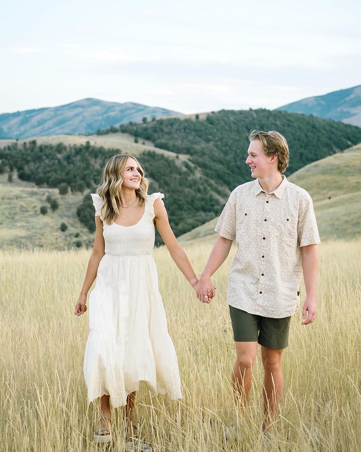 Summer, green, tan, couple. White Dress Couple Photoshoot, Dress Couple Photoshoot, Summer Couples Photoshoot, Dress Couple, Summer Couples, Aesthetic Couple, Couple Photoshoot, Couples Photography, Couples Photoshoot