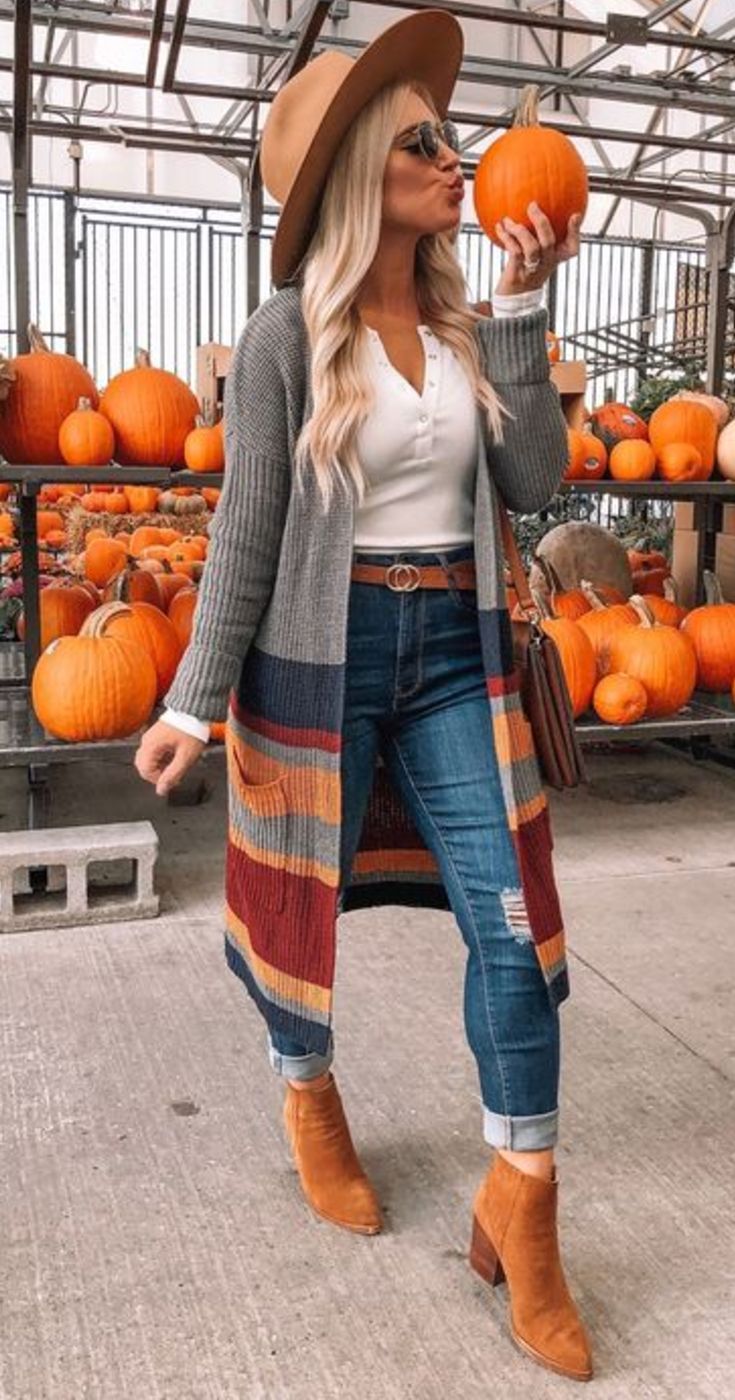 Ankle Boots Fashion Outfits, Cozy Cardigan Outfit, Cardigan Outfit Ideas, Fall Outfits With Hats, Fall Outfits For School, Cardigan Outfit, Mode Casual, Cozy Cardigan, Cardigan Outfits