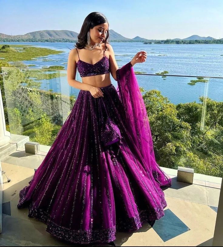 Wedding Dress Styles Indian, Wedding Outfits Women, Lehenga Ideas, Lehenga For Wedding, Desi Fits, Sangeet Outfit, Purple Outfit, Trendy Outfits Indian, Indian Lehenga Choli