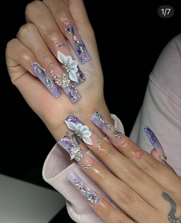 Quinceanera Nails Purple Butterfly, Purple Extra Nails, Lilac Quince Nails Butterfly, Quinceanera Nails Purple, Quince Nails Purple, Butterfly Gem Nails, Lavender Quince Nails, Purple Butterfly Quinceanera, Purple Quinceanera Nails