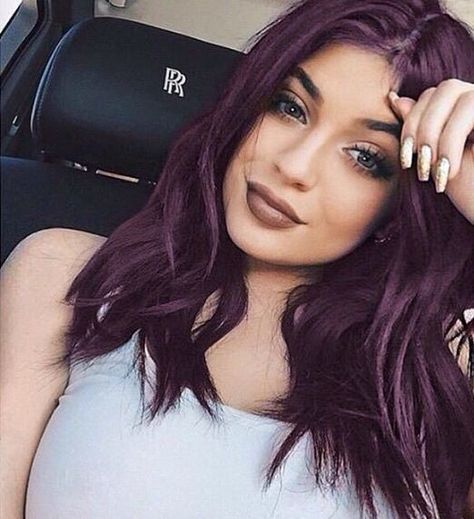 Dark Purple Hair Color Ideas, Dark Purple Hair Color, Purple Hair Color Ideas, Grow Eyelashes, Hair Color Plum, Purple Hair Color, Jenner Hair, Kylie Jenner Hair, Dark Purple Hair