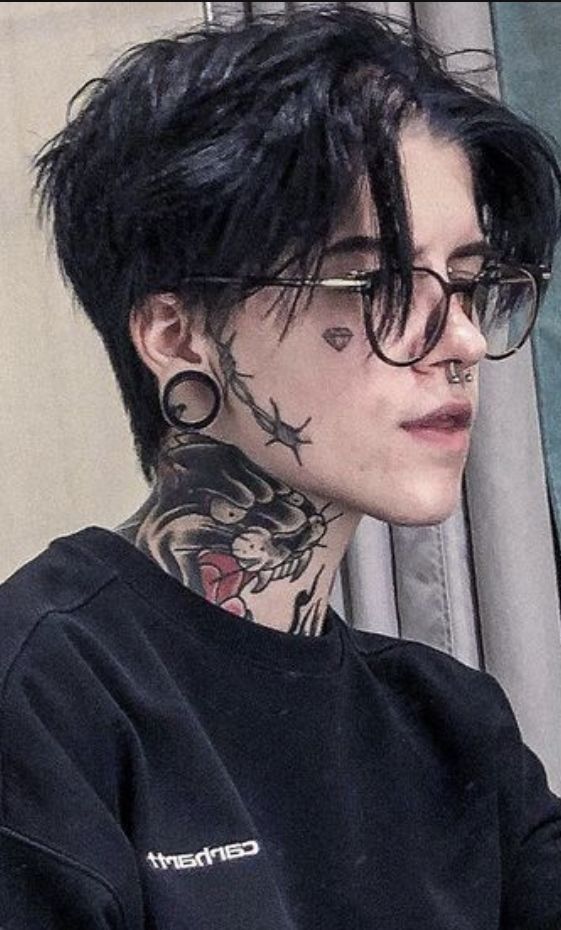 Goth Guys, Goth Hair, Edgy Haircuts, Hair Inspiration Short, Punk Hair, Emo Hair, Men's Haircut, Alternative Hair, Trending Haircuts