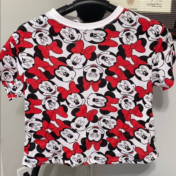 Girls Size 14 (L) Top! Never Worn But Fit As A Crop Top On Me As I Am A Women’s Size S/M! Trendy White Mickey Mouse Tops, Trendy White Tops With Mickey Mouse Design, Playful Red Mickey Mouse Top, Red Character Print Top, Casual White Minnie Mouse Top, Fun Red Minnie Mouse Top, Cute White Minnie Mouse Top, Cute White Minnie Mouse Tops, Casual Red Minnie Mouse Top