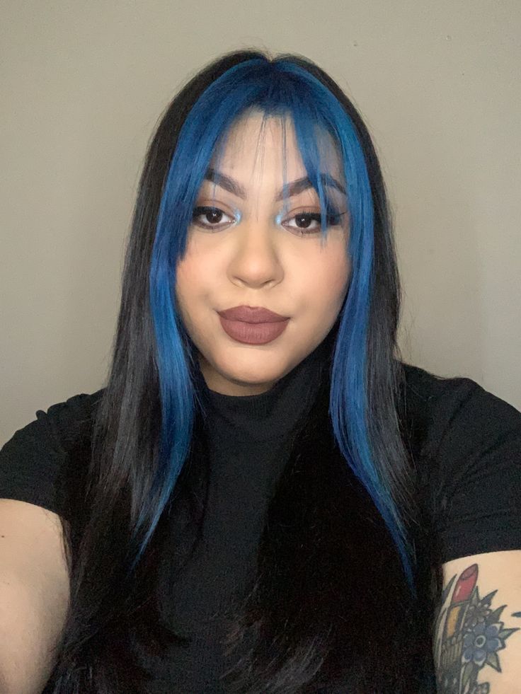 blue hair dye with bangs Blonde Hair With Blue Front Pieces, Blue And Black Hair With Bangs, Blue Front Strands Of Hair, Black Hair With Blue Front Pieces, Blue Front Pieces Of Hair, Front Pieces Dyed, Blue Fringe Hair, Blue Curtain Bangs, Brown Hair With Blue Front Pieces