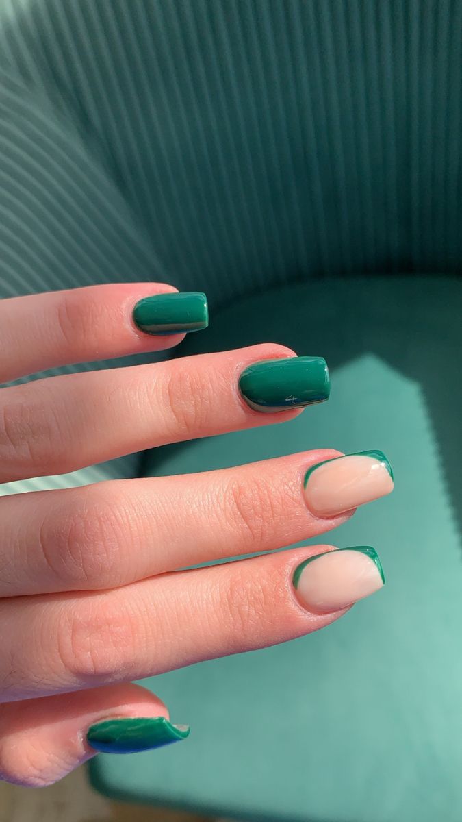 Cute Painted Nails Polish, Short Natural Nail Designs Simple, Short Nail Designs Minimal Square, Short Natural Nail Ideas Summer, Square Gel Nails Spring, Green Nail Ideas Short, Short Gelish Nails, Black Gel Nails, February Nails