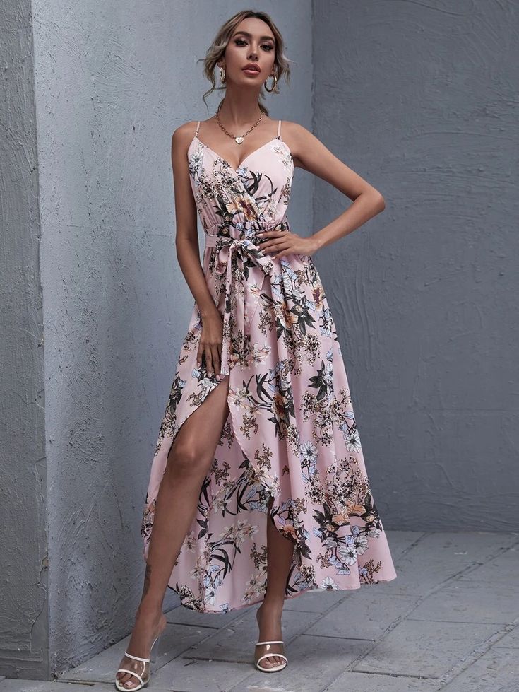 Pedara Floral Wrap Dress - La Bella Fashion Boutique Online Fashion Boutique online boutique Classy Wedding Guest Dresses, Midi Wedding Guest Dress, Wedding Guest Dresses Long, Curvy Wedding, Winter Wedding Guest Dress, Spring Wedding Guest Dress, Best Wedding Guest Dresses, Wedding Guest Style, Fall Wedding Guest Dress