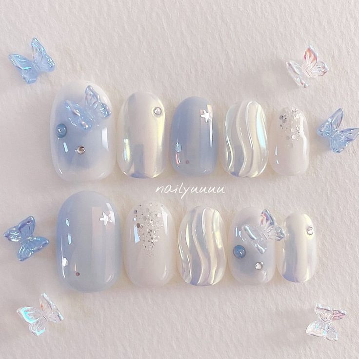 Korean Gel Nails Blue, Blue Nail Designs Korean, Blue Xiaohongshu Nails, Korean Nails Designs Short, Light Blue Korean Nails, Short Korean Nail Designs, Cat Gel Nails, Korean Nail Art Blue, Blue Douyin Nails