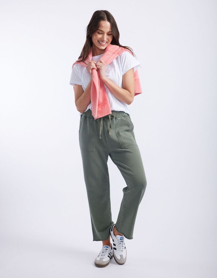 DESCRIPTION Ultra comfortable and oh-so-stylish, you'll love the Raw Edge Lounge Pant from White & Co. Crafted from super soft un-brushed French Terry, these lounge pants are an everyday must-have! These stylish pants feature an elastic waistband, relaxed straight-leg silhouette, front patch pockets and back jet pockets. Considered details like the matching drawcord, top stitch detail colour pop bar tack and raw finished hem elevate these weekend essentials. Still browsing? Discover our full ran Soft-washed Pants For Spring Loungewear, Soft Casual Bottoms For Everyday, Casual Soft Bottoms For Everyday, Soft Casual Everyday Bottoms, Casual Soft-washed Sweatpants For Loungewear, Soft Casual Bottoms For Spring, Casual Soft Bottoms For Spring, Super Soft Relaxed Fit Casual Sweatpants, Super Soft Relaxed Fit Bottoms