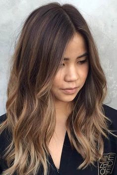 Dark Brown Hair Balayage, Brown Ombre Hair, Hair Magazine, Red Highlights, Brown Hair Balayage, Brown Balayage, Trendy Hair Color, Balayage Brunette, Ombre Hair Color