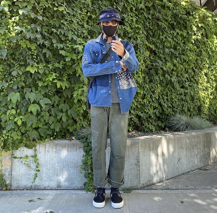 Outfit details: Hat - Ojardorf files bucket hat • Bandana - Kapital Global • Shirt - Ojardorf files denim shirt • Pants - Repairedrags Shoes - Vans Vault slip on | Follow us on Instagram: @morefashionlesshype 💫 Slip On Outfit Men, Vans Vault Outfit Men, Vans Vault Slip On, Slip On Outfit, Vans Vault, Vans Outfit, Streetwear Inspo, Shoes Vans, Mens Fashion Streetwear