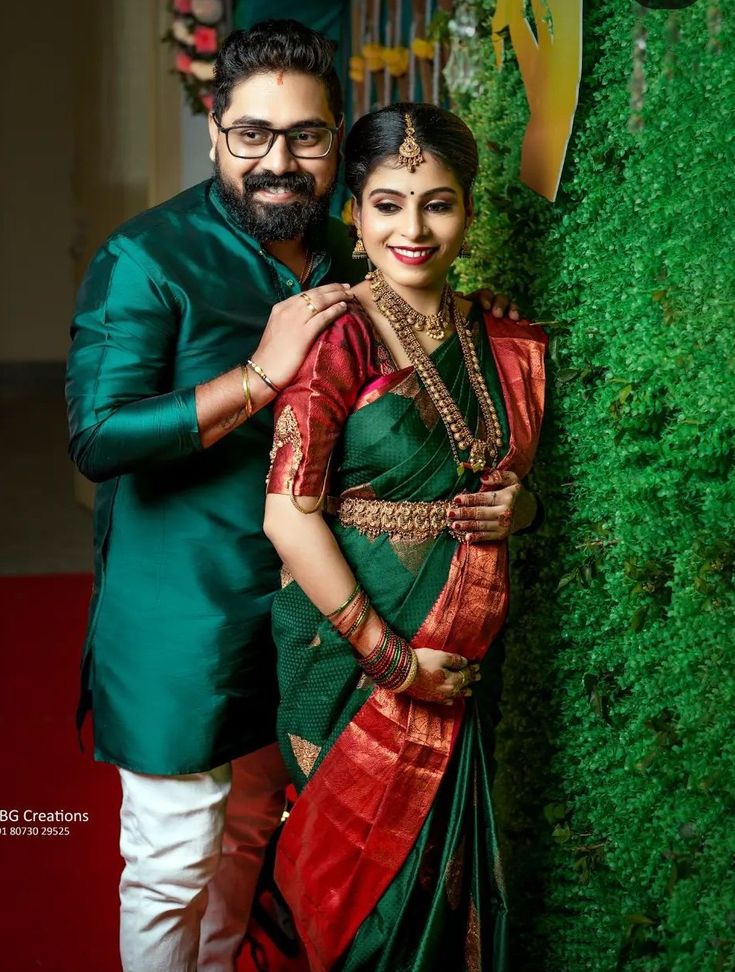 Seemantham Saree, Seemantham Saree Ideas, Seemantham Photos, Twin Maternity Photos, Shower Poses, Shower Couple, Maternity Couple, Haldi Ceremony Outfit, Hair Style On Saree