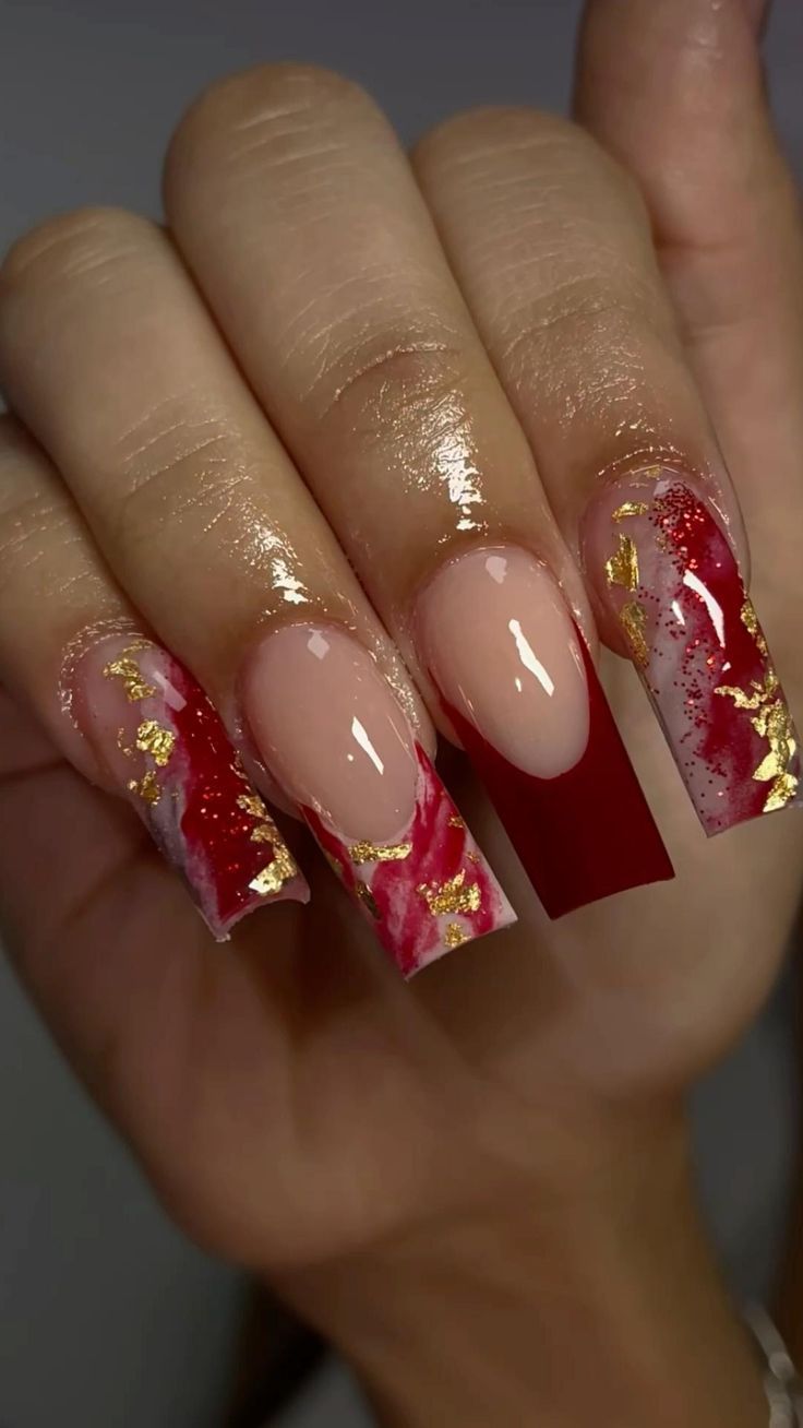 Girly Nails Acrylic, Acrylic Nails Brown, White Long Nails, Holiday Nails Red, Gold Nails Prom, Red Nails Aesthetic, Lines Nail Art, Red French Nails, Nail Art White