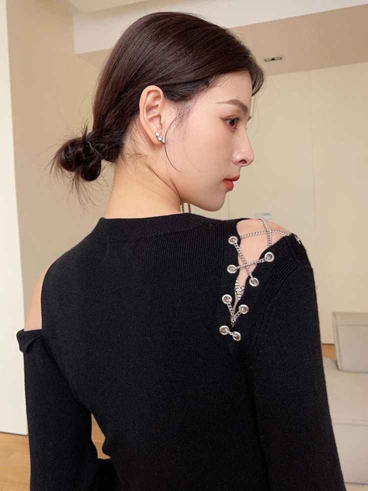 This is perfect for those who are looking for a clothing for a good price. It is fashionable, stylish, and it will look great on anyone who wears it. Do you wanahavit? SIZE S:bust:70cm,sleeve length:61cm,length:57cm M:bust:74cm,sleeve length:62cm,length:58cm L:bust:78cm,sleeve length:63cm,length:59cm Note: 1 inch = 2.54 cm, 1 cm = 0.39 inch Measurement by hands allow 2-3cm errors which is normal Trendy Knitted Sweater For Party, Trendy Knitted Party Sweater, Edgy Winter Knit Top, Black Party Sweater For Spring, Edgy Long Sleeve Knit Tops, Trendy Knit Sweater For Party, Trendy Cropped Sweater For Night Out, Trendy Knit Sweater For Night Out, Trendy Black Sweater For Night Out