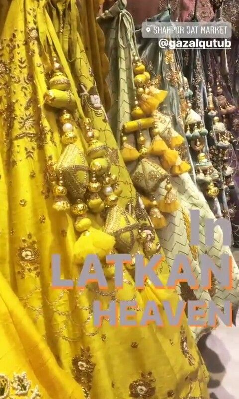 there are many different types of necklaces on display in this shop window, with the caption that says it's latkaan heaven