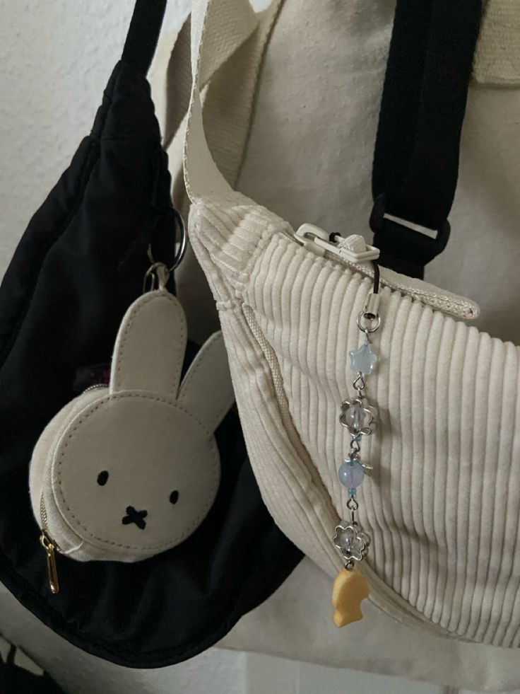 #miffy #bag #uniqlo #uniqlobag #cute #aesthetic #beads Miffy Coin Pouch, Uniqlo Bag Aesthetic, Miffy Bag, Miffy Aesthetic, Uniqlo Bag, Bag Uniqlo, Aesthetic Beads, What's My Aesthetic, Valentine Picture