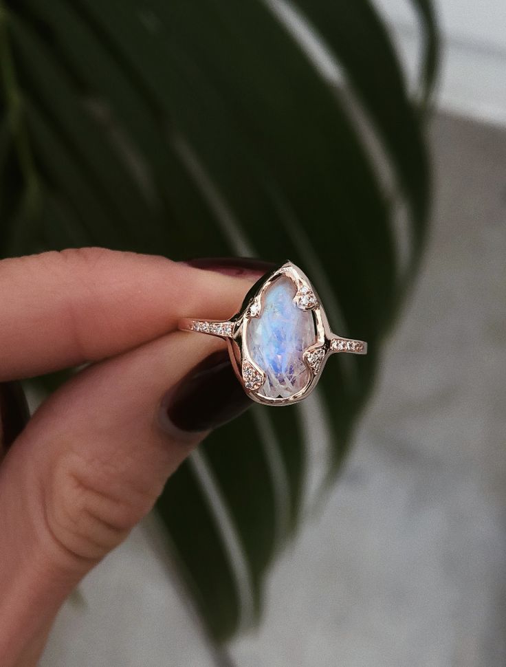 14kt gold and diamond moonstone claw ring - Luna Skye Luna Skye, Ring Moonstone, Claw Ring, Human Hand, Moonstone Necklace, Bezel Diamond, Moonstone Ring, Lariat Necklace, Moon Stone