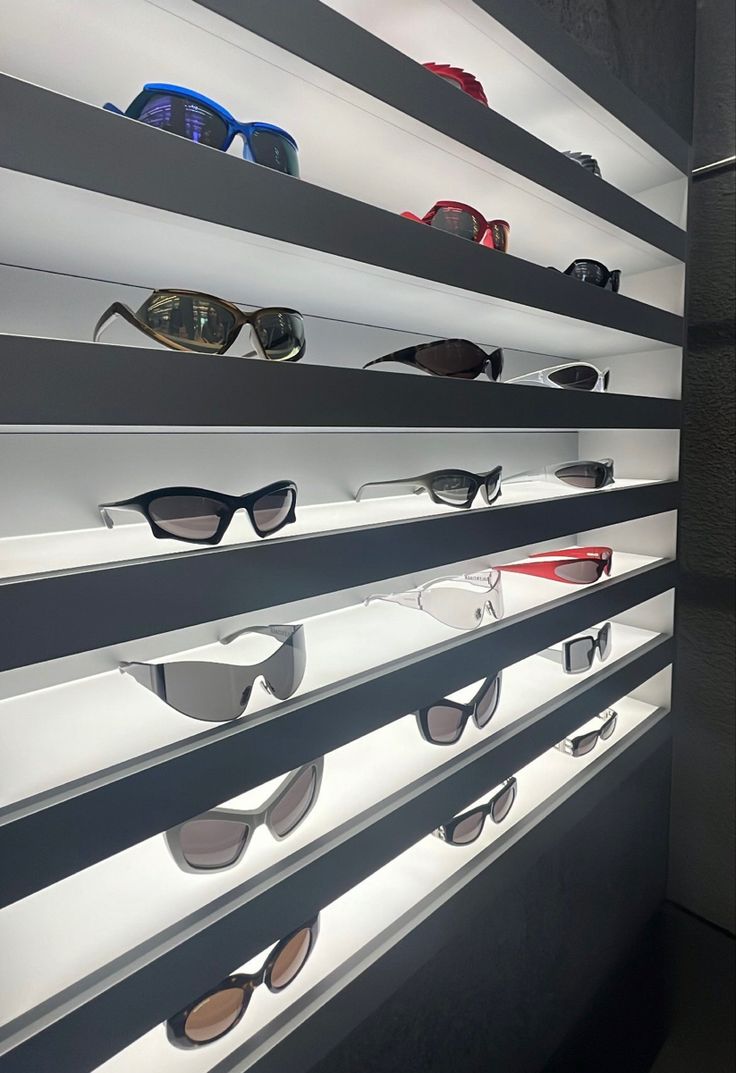 Balenciaga Glasses, Store Aesthetic, Balenciaga Sunglasses, Aesthetic Y2k, Fashion Mode, Luxury Life, Y2k Fashion, Luxury Furniture, Sunglasses Accessories