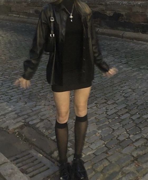 Doc Martens Outfit, Maggie Lindemann, Taylor Momsen, Looks Black, Dc Comic, Swaggy Outfits, Mode Inspo, 가을 패션, Mode Inspiration