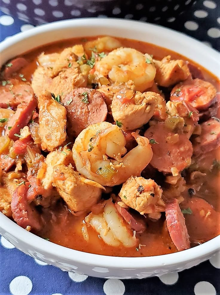 Jambalaya No Rice, Low Carb Gumbo Recipe, Low Carb Gumbo, Low Carb Jambalaya, Keto Gumbo, Keto Jambalaya, Jambalaya Soup, Carb Free Meals, Jambalaya Recipes