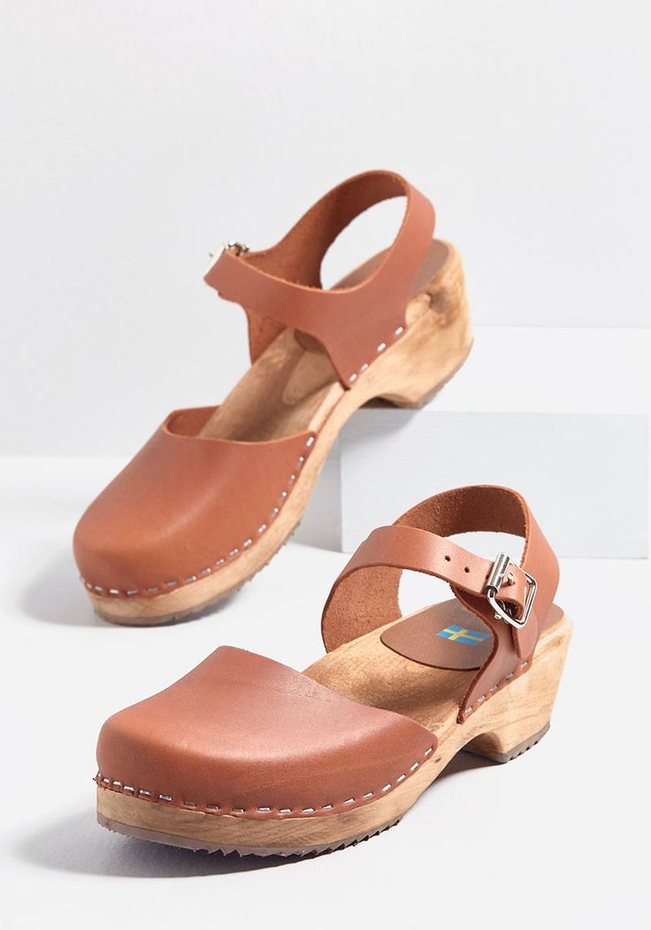 Sodermalm Saunter Leather Clog | ModCloth Bastad Clogs, Mia Clogs, Swedish Clogs, Leather Clog, Vintage Shopping, Closet Update, Chic Shoes, Saddle Brown, Shoe Fits