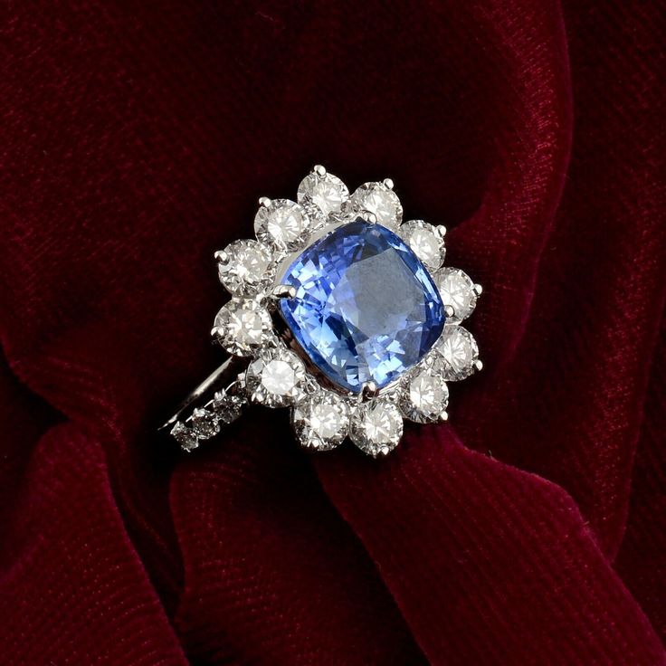 Natural H/SI Diamond Blue Sapphire Halo Ring Gift 14k White Solid Gold 8.88 Tcw Sapphire Flower Ring, Blue Sapphire Halo Ring, Sapphire Halo Ring, Blue Sapphire Diamond, Jewelry Blue, White Gold Jewelry, White Solid, Halo Rings, Halo Ring