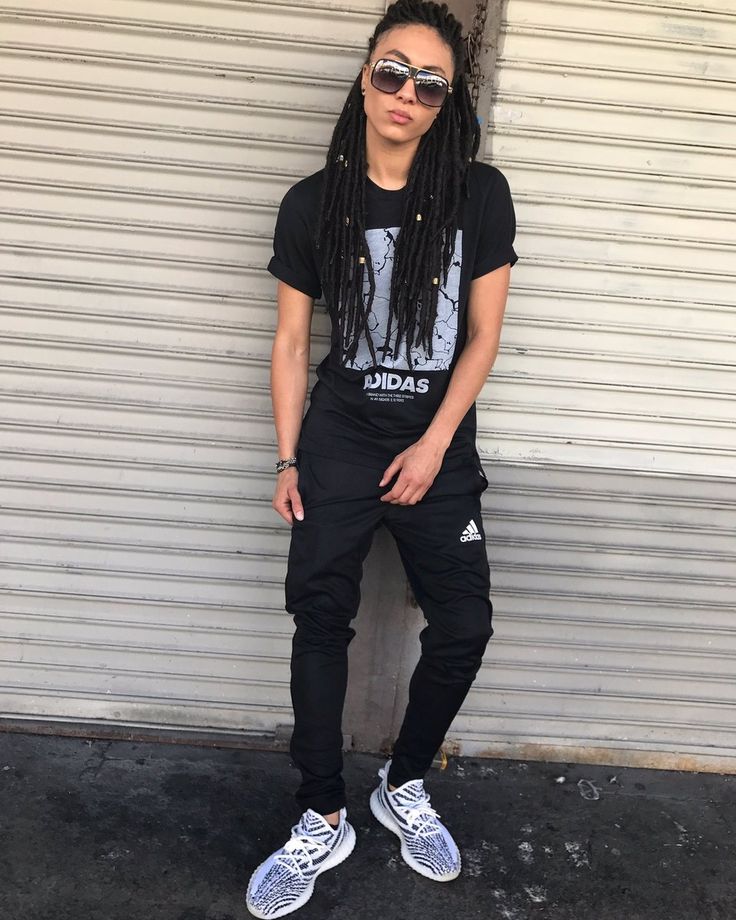 Outfits Tomboy Style, Tomboy Outfits Summer, Ambers Closet, Androgynous Fashion Women, Lesbian Style, Tomboyish Outfits, Stud Outfits, Stud Lesbians, Tomboy Outfit Ideas