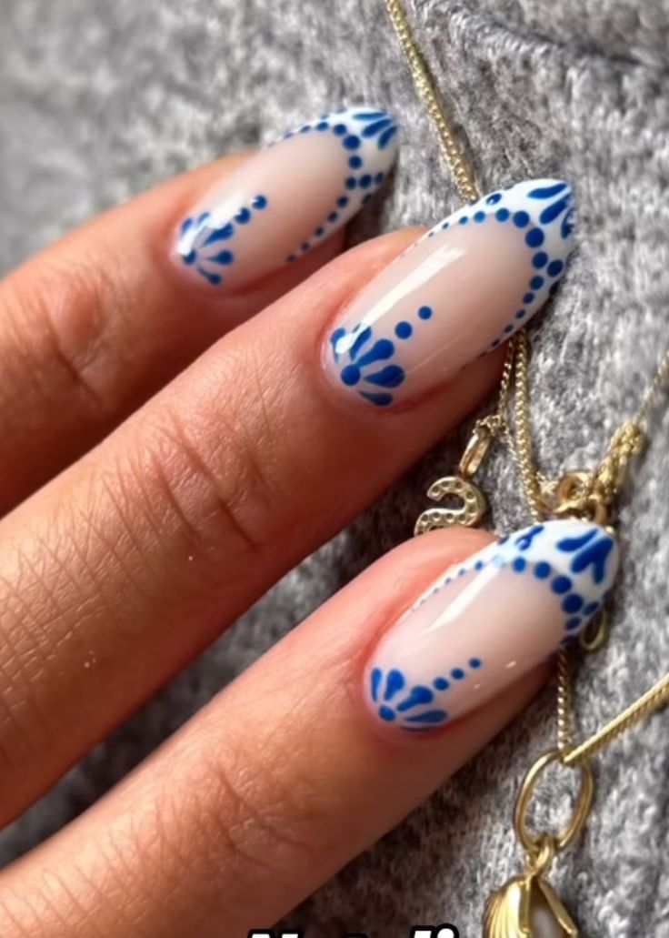 Blue Tile Nail Art, Dutch Nail Art, Spanish Style Nails, Spanish Inspired Nails, Swedish Nails, Turkish Nails Designs, Mexican Vacation Nails, Spanish Nails Designs, Casa Azul Nails