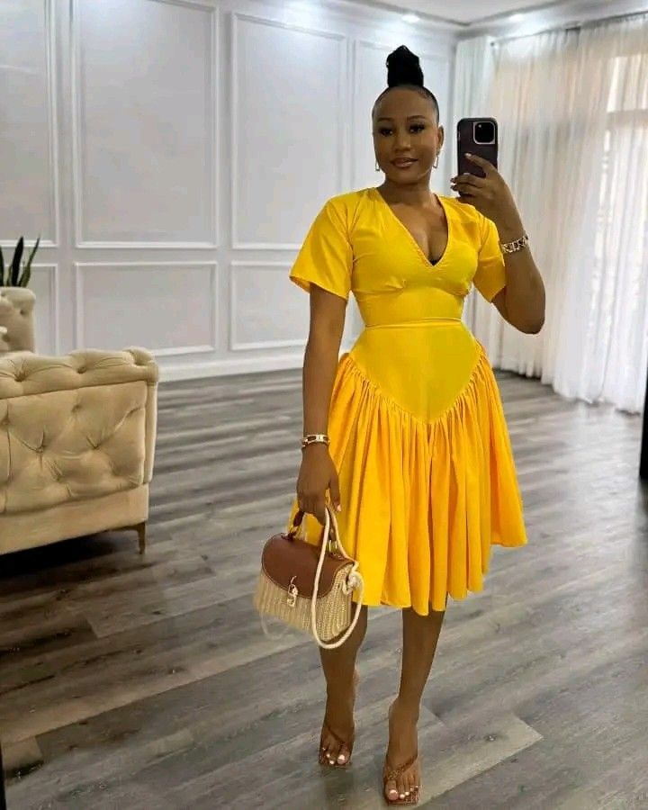 Silk Dress Style, Fitted Dress Classy, Shop This Look Outfits, Material Styles, Materials Gown Style, Ankara Dress Designs, Bubu Gown Styles, Fancy Short Dresses, Classy Short Dresses