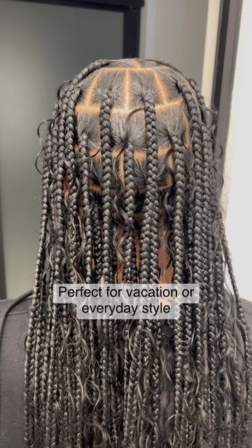 Large Knot Less Bohemian Braids, Bohemian Knotless Braids Natural Hair, Large Bohemian Knotless Braids With Color, Medium Large Bohemian Knotless Braids, Bohemian Braids Medium, Knotless Bohemian Braids Medium Length, Medium Large Boho Knotless Braids, Bohemian Knotless Braids Medium, Medium Bohemian Braids