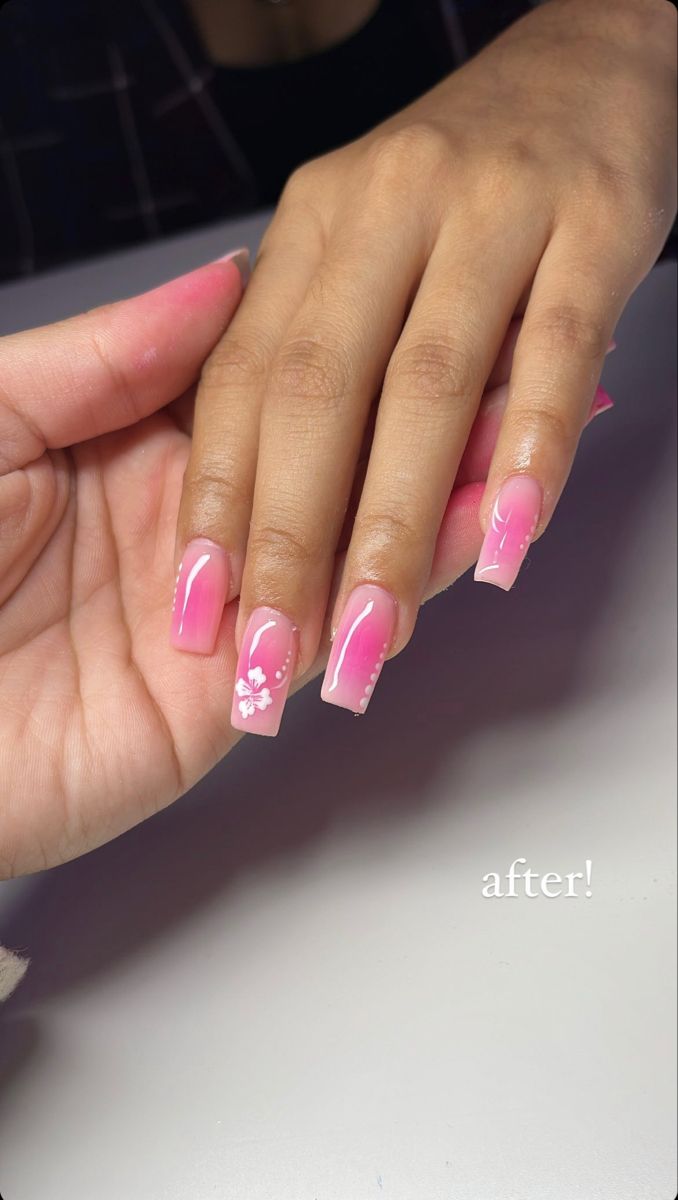 Pink Nails Design Flowers, Hawaii Nails French Tip, French Tip Airbrush Nails, Pink Aura Nails With Flowers, Acrylic Nails Hawaiian Flowers, Pink Flowers On Nails, Hibiscus Nails Design, Nails Ideas Summer Pink, Pink Aura Nails Coffin