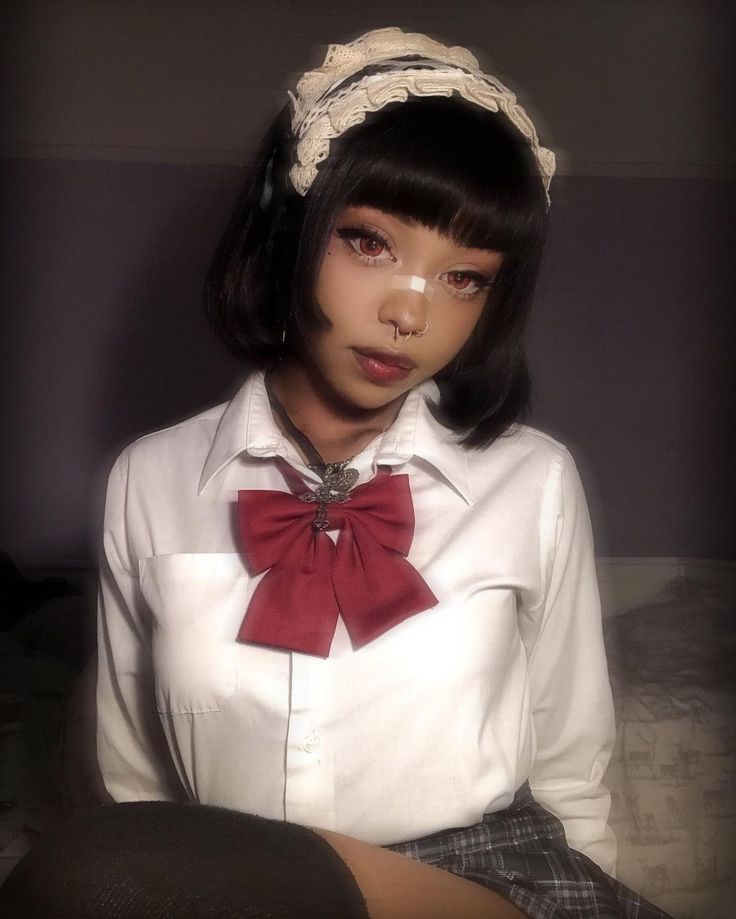 Cute Anime Cosplay, Black Cosplayers, Makeup Tiktok, Anime Cosplay Makeup, Photographie Portrait Inspiration, Gyaru Fashion, Universal Language, Cute Makeup Looks, Aesthetic People