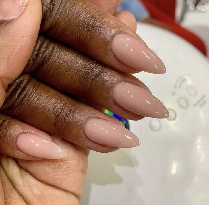 Nails That Look Good On Dark Skin, Black Almond Nails, Work Nails, Classy Acrylic Nails, Short Acrylic, Almond Acrylic Nails, Oval Nails, Neutral Nails, Girls Nails