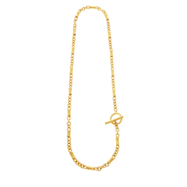 Introducing the Fiona Necklace from our Classic Gold Collection. This versatile chain necklace is handmade in New York City from 24K gold electroplated tin alloy. It's 29.5" long from end-to-end and closes with a toggle closure. Whether you're dressing up for a special occasion or just adding a little shine to your everyday look, the Fiona Necklace is sure to make a statement. Please allow 7-14 business days for production before your ship date. Long Gold Necklace, Nyc Design, Gold Long Necklace, 24kt Gold, City Design, Classic Gold, Gold Collection, Everyday Look, York City